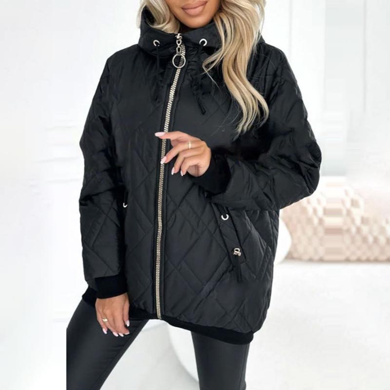 Adalene quilted jacket, close-up of hood and zipper hardware