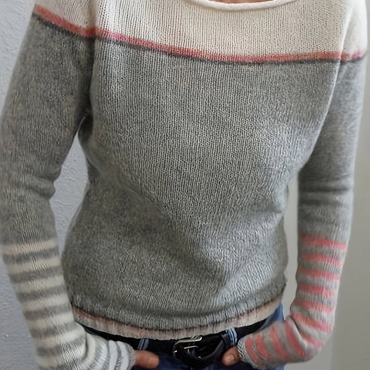 Annika sweater in silver gray, close-up front view