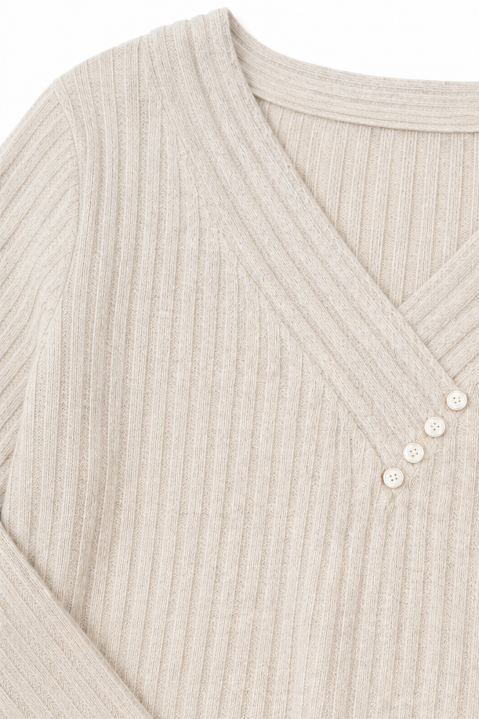 Eleanora ribbed V-neck sweater, back view with friends