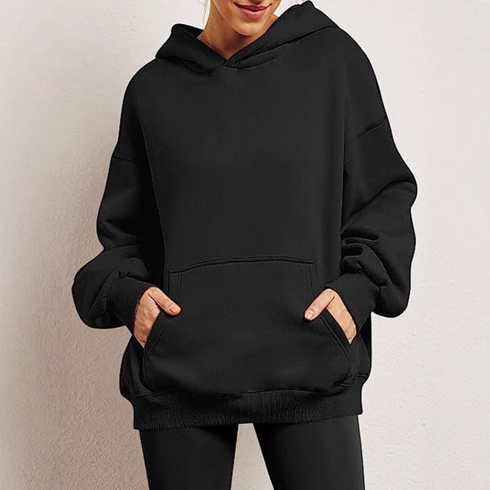 Sienna oversized hoodie with kangaroo pocket, black front view