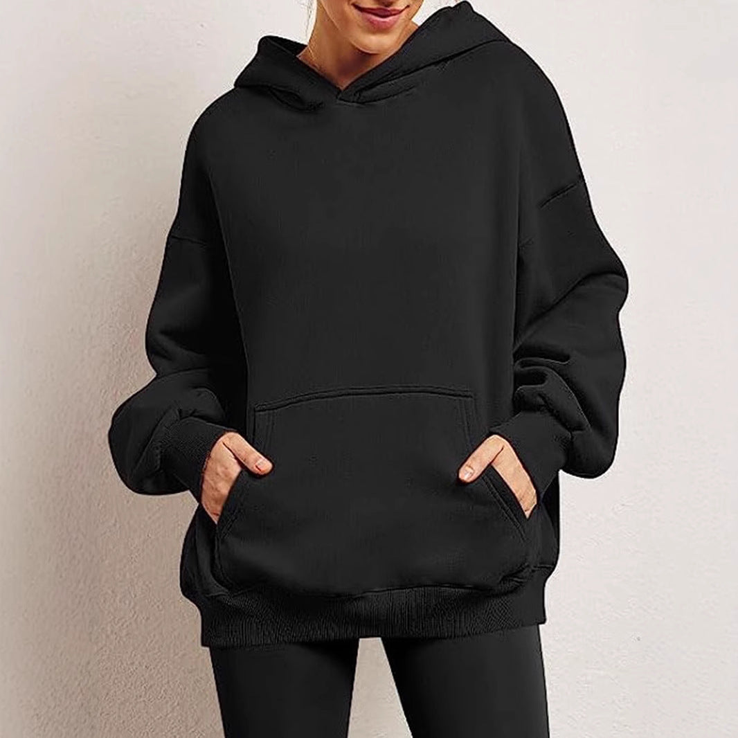 Sienna oversized hoodie with kangaroo pocket, black front view