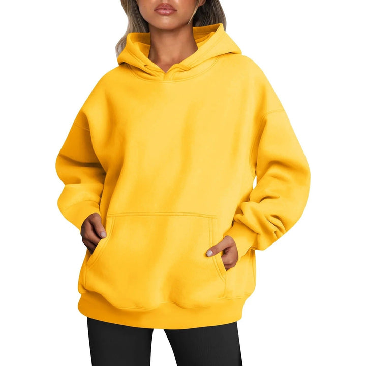 Sienna oversized hoodie with kangaroo pocket, yellow front view close up