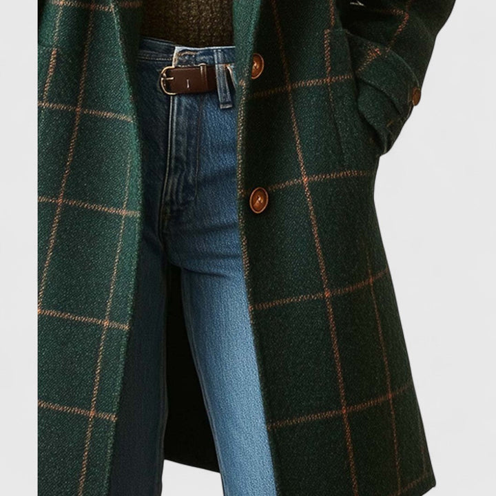 Thessaly checkered coat, close-up of fabric pattern and cuff detail