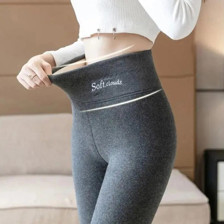 Fiorella high waist fleece lined leggings, close-up of waistband