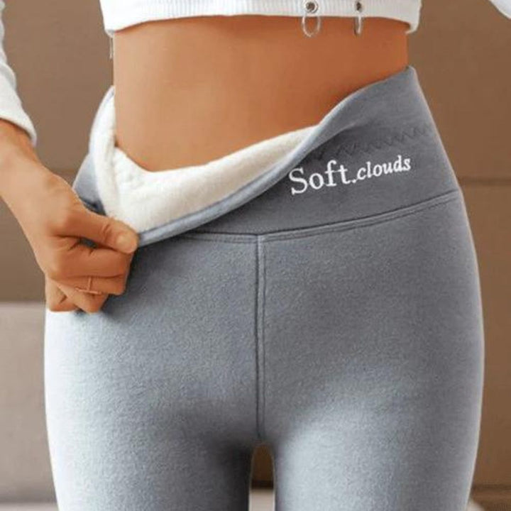 Fiorella high waist leggings with fleece lining, side view