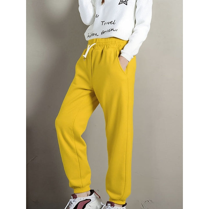 Marisol sweatpants ankle cuff detail close-up in black