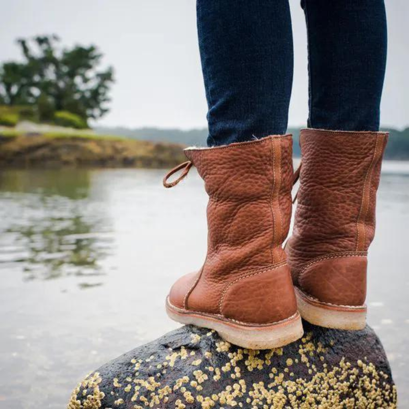 Rosemarie winter boots styled outdoors with corduroy pants