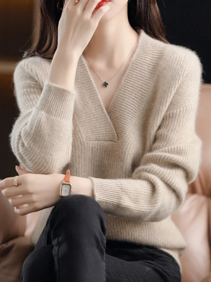 Marisabel beige V-neck knit sweater, front view